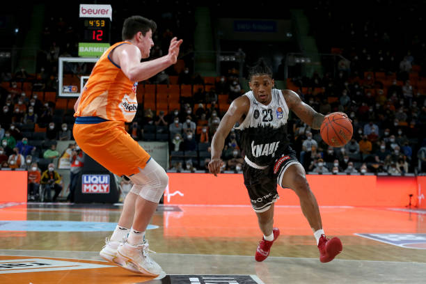 伍发展中的 伍发展中的