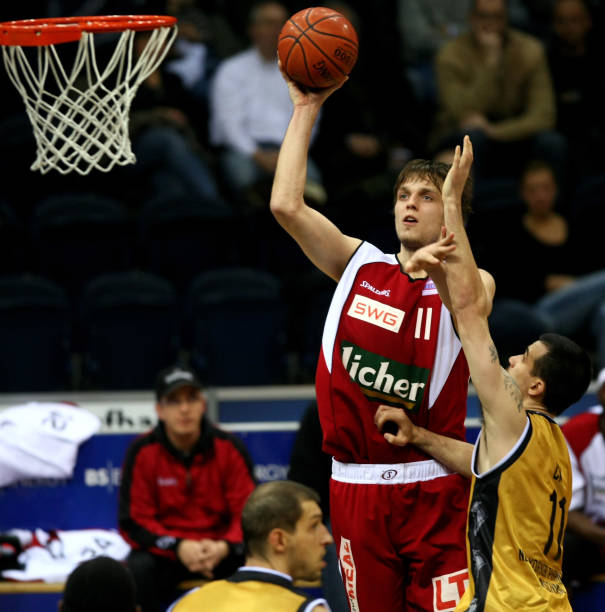 海斯则提到 海斯则提到