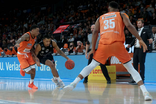 综合来看 综合来看