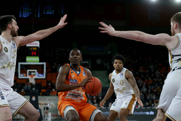 台球界的瞩 台球界的瞩