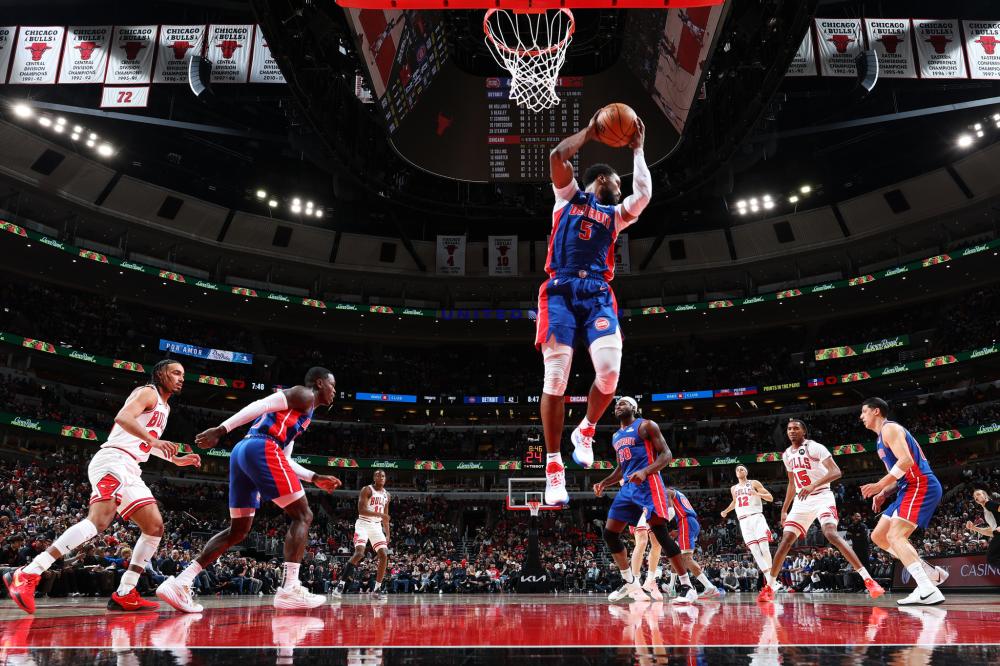 他通过开放 他通过开放