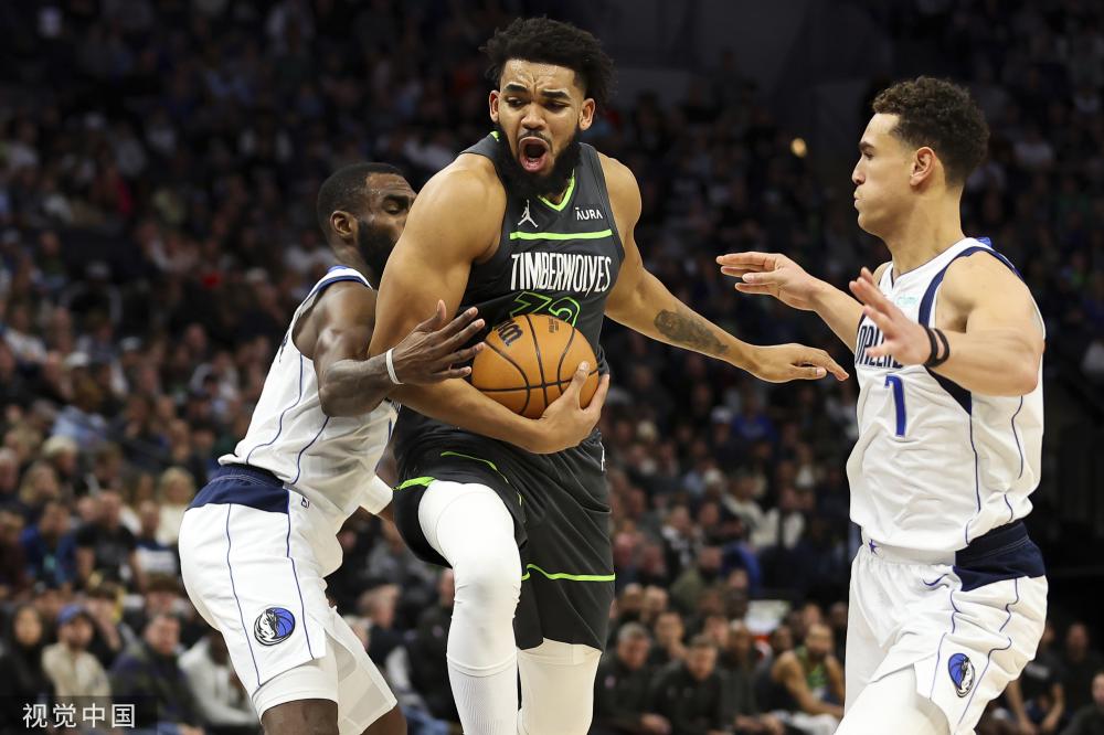 形成三维度 形成三维度